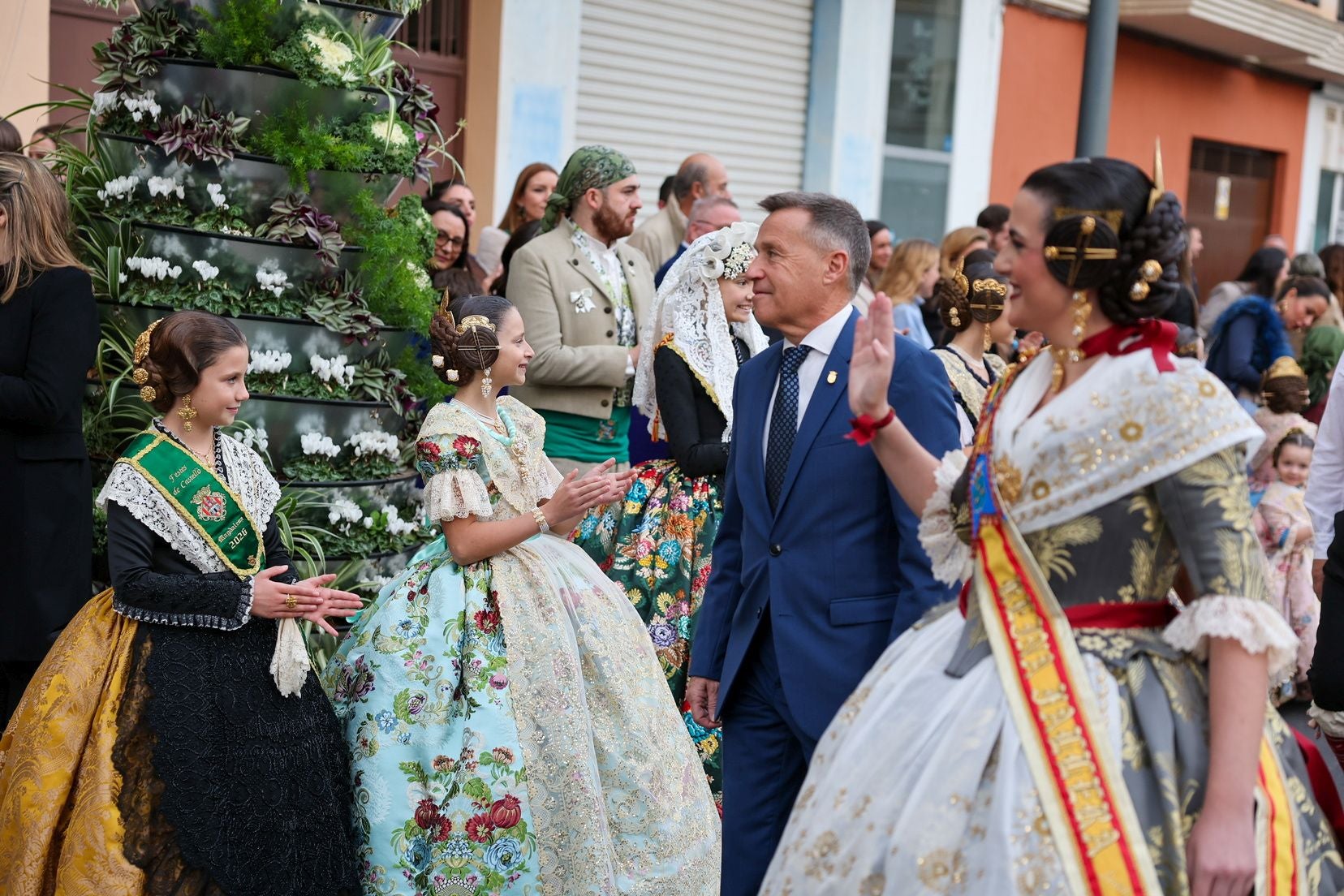 Así ha sido la visita de la fallera mayor infantil de Valencia a Burriana