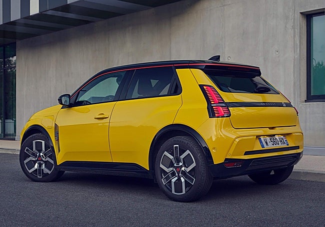 El acabado Five está a la venta por un precio por debajo de los 24.000 euros con descuentos incluidos.