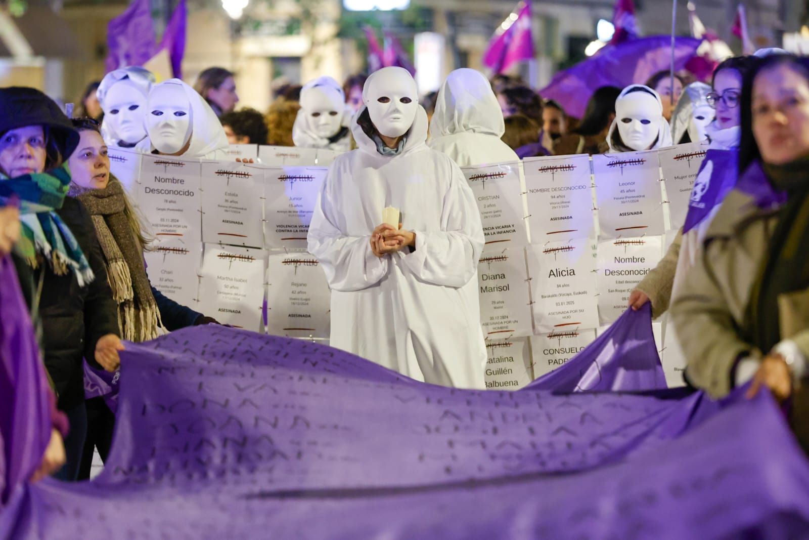 FOTOS | Manifestación por el 25N en Valencia