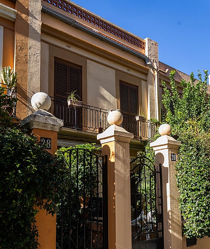 Imagen secundaria 2 - La calle de Valencia que es barrio, pueblo y también ciudad