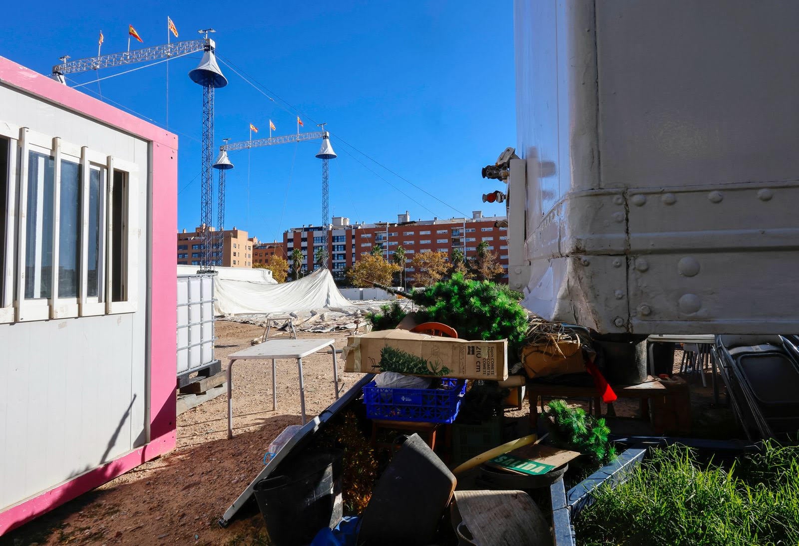 Fotos del solar donde iba a montar el Circ de Nadal en Valencia
