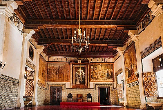 Salón de las Coronas del Palacio Ducal de Gandia.