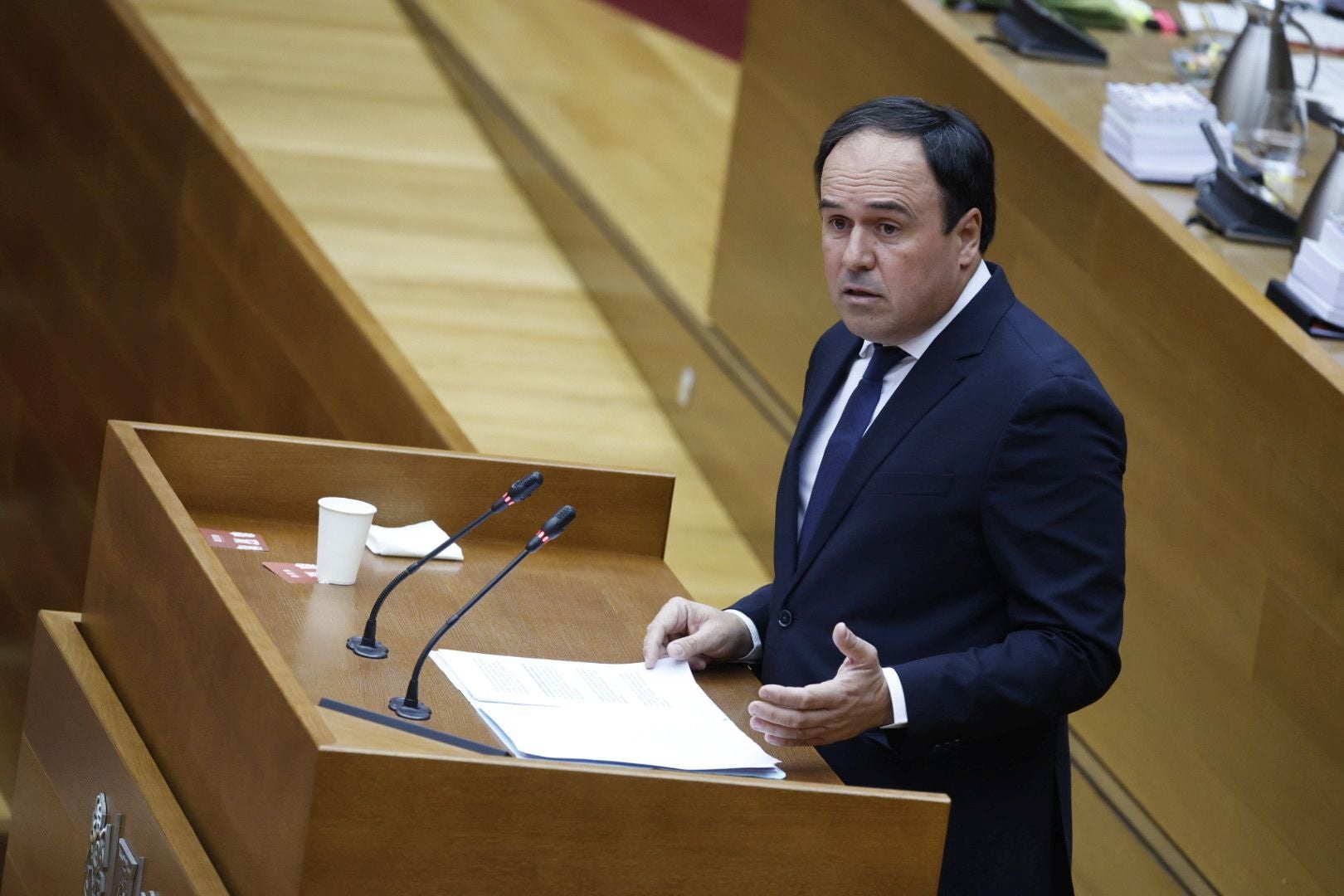 Fotos del debate de investidura de Juanfran Pérez Llorca como presidente de la Generalitat