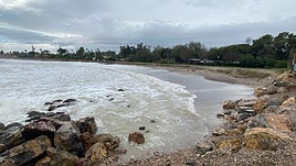 Una playa de Sagunto.