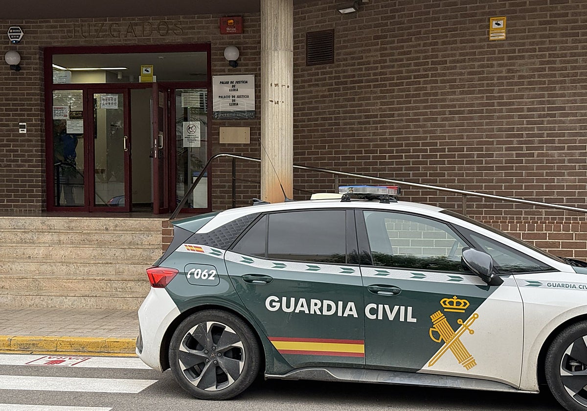 El delincuente se fugó el pasado viernes de los juzgados de Llíria estando engrilletado.