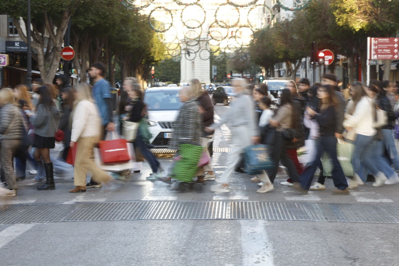 La fiebre por el Black friday en Valencia
