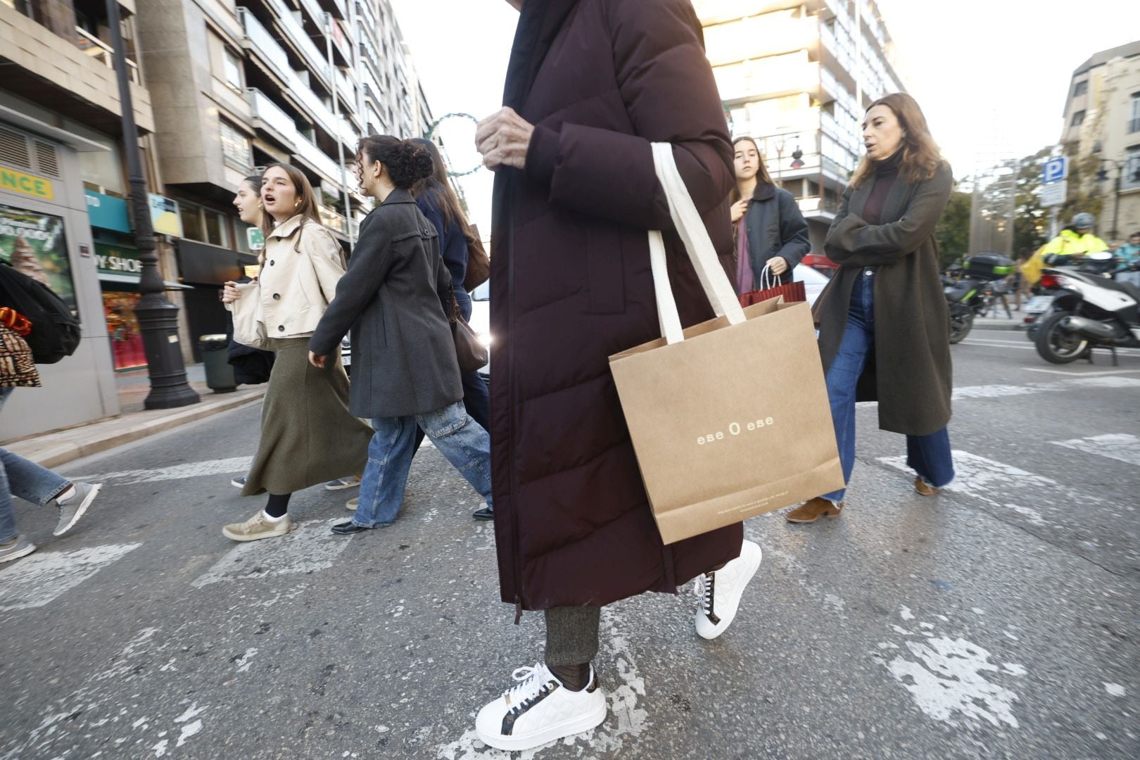 La fiebre por el Black friday en Valencia