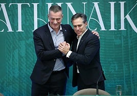Miguel Ángel Corona durante su presentación.