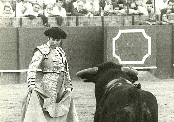 Rafael Paula en Valencia: en la tertulia y en la arena