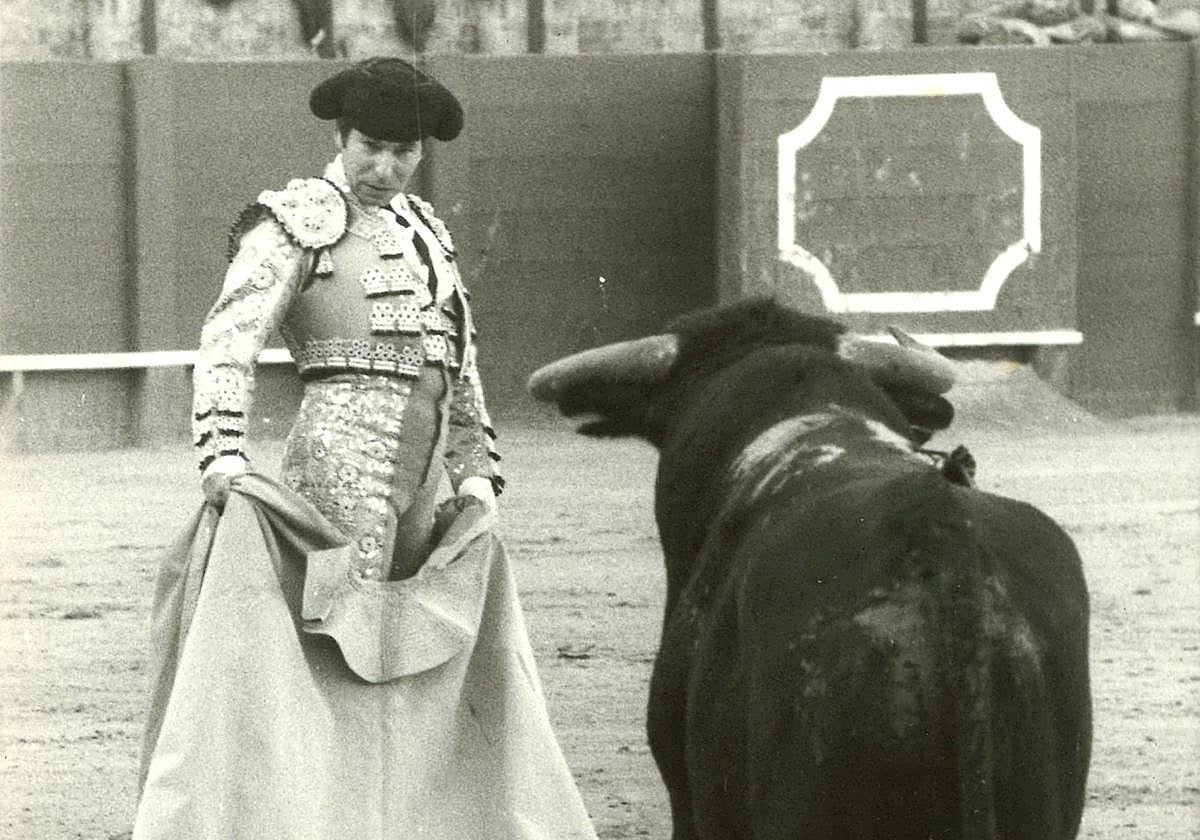 Rafael Paula en Valencia: en la tertulia y en la arena