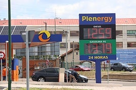 Los precios de la gasolina y el diésel hace ocho meses