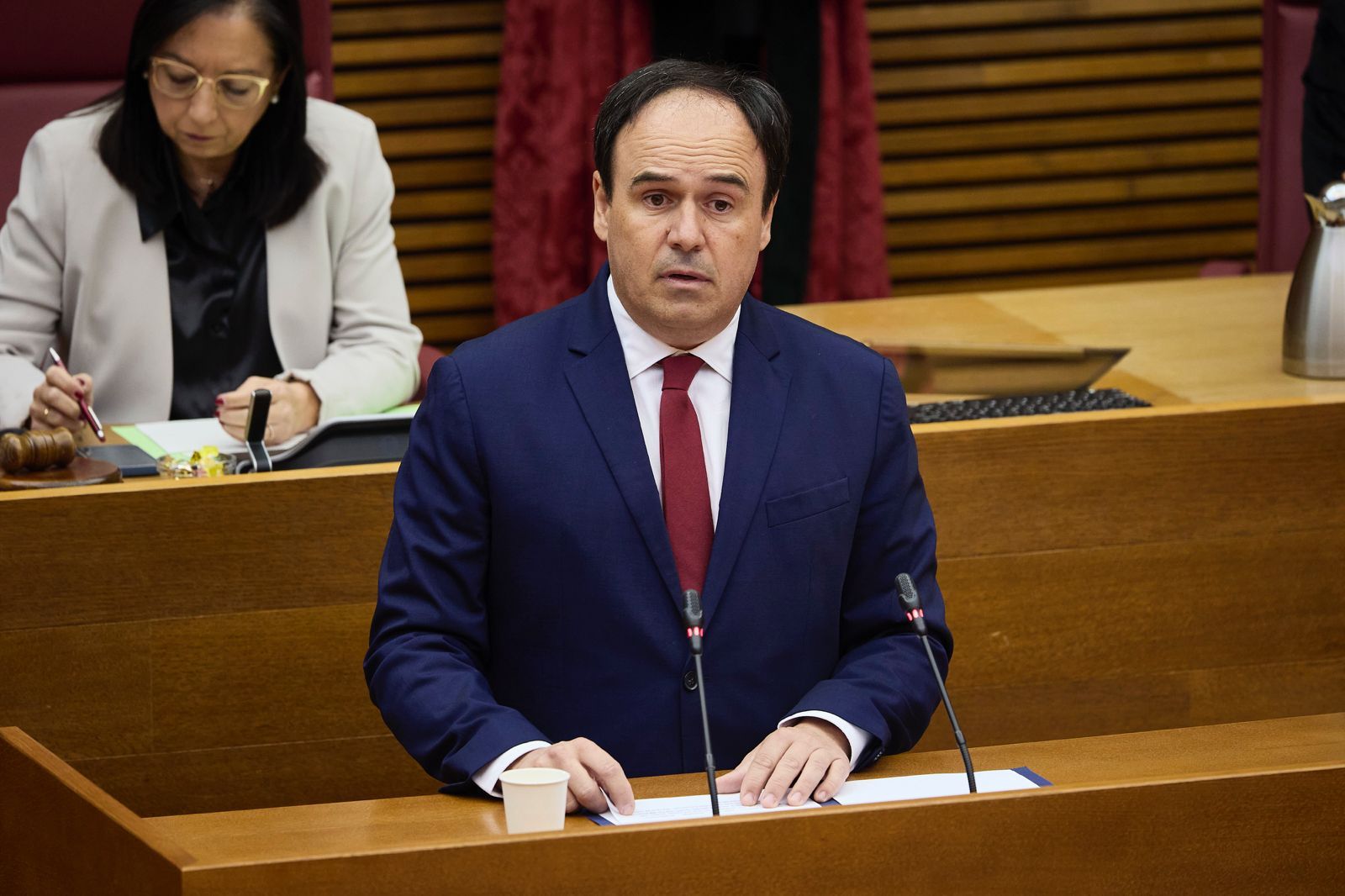 Fotos de la toma de posesión de Pérez Llorca como president de la Generalitat