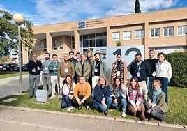 Imagen de las startups seleccionadas para Scale Up 2025 junto a parte del equipo de CEEI Valencia