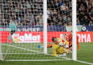 El Betis fulmina el sueño copero del Torrent