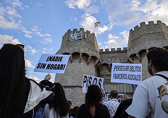 Manifestación por el derecho a la vivienda, en Valencia, el 19 de octubre de 2024.