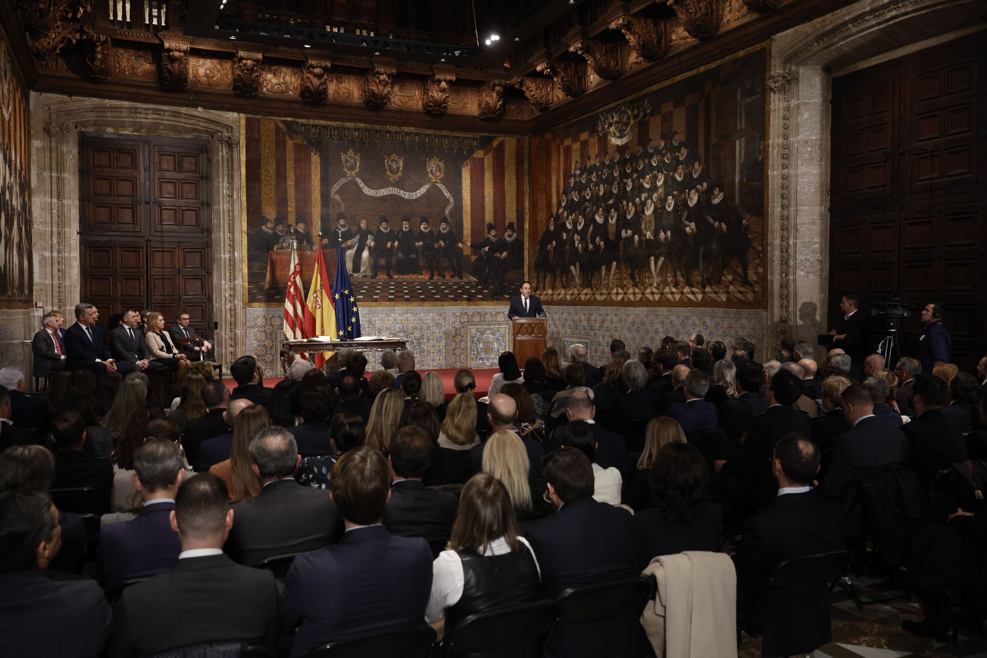 Fotos de la toma de posesión de los miembros del nuevo Consell