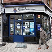 Una adiministración de Loterías y Apuestas, imagen de archivo.