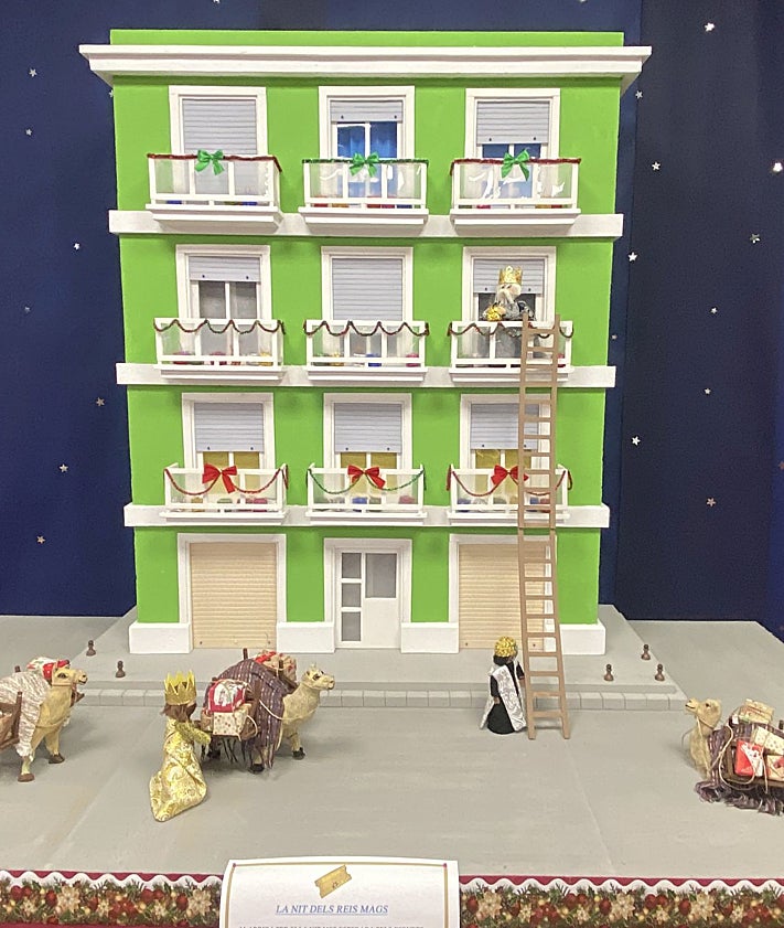 Imagen secundaria 2 - Propuesta de la falla Justo Vilar-Mercado del Cabanyal inspirada en la película Polar Express.