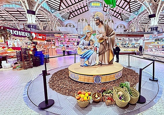 El Mercado Central estrena un Nacimiento creado por Ceballos y Sanabria.