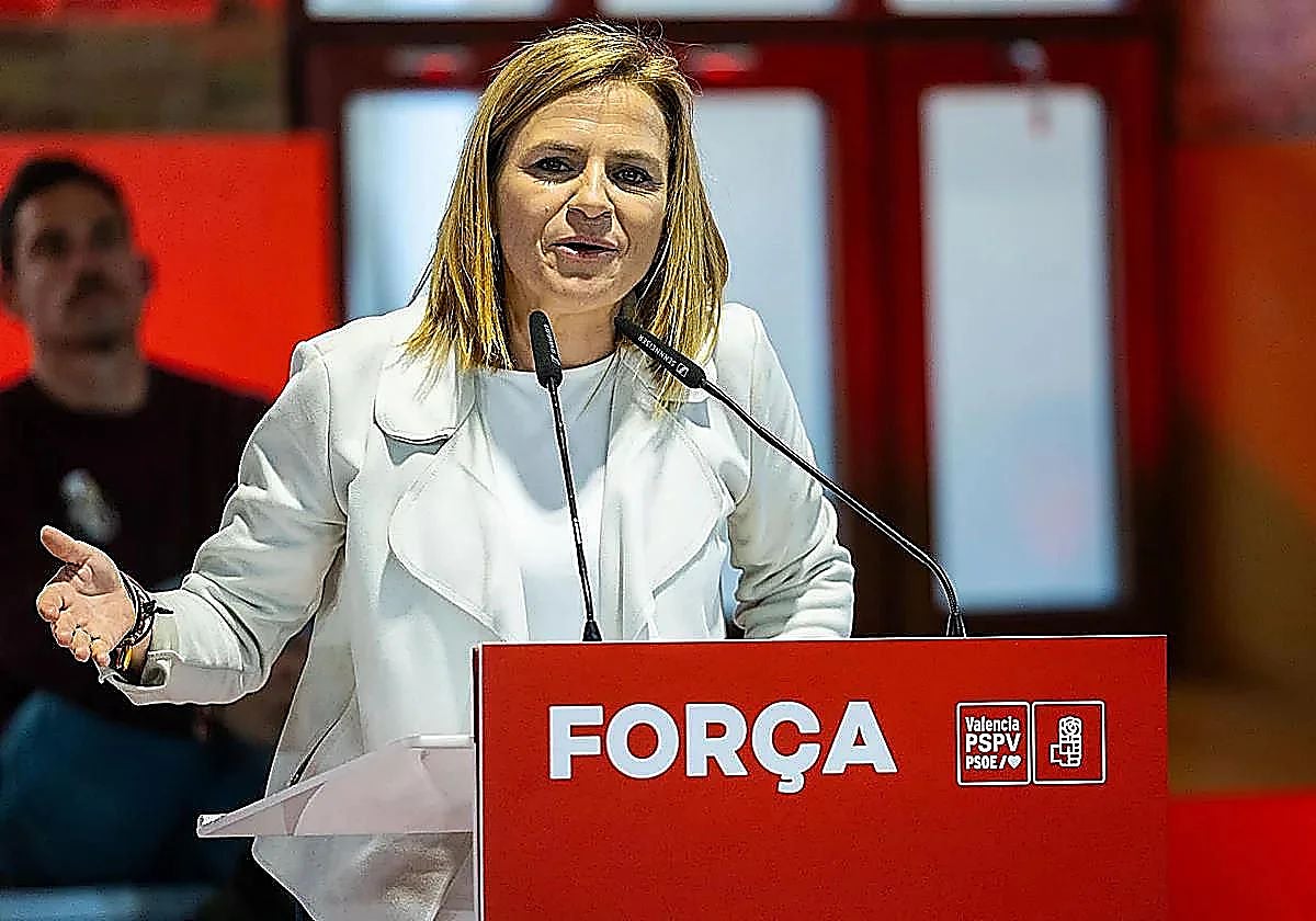Pilar Bernabé en un acto del PSOE.