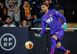 Dimitrievski, en el partido contra el Cartagena.