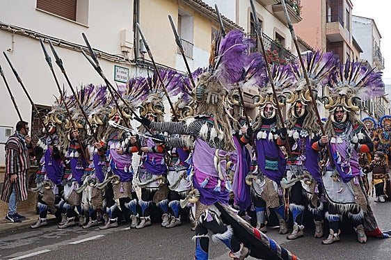 Ontinyent, La Font de la Figuera y Bolbaite celebran sus fiestas patronales en el puente antesala de las Navidades