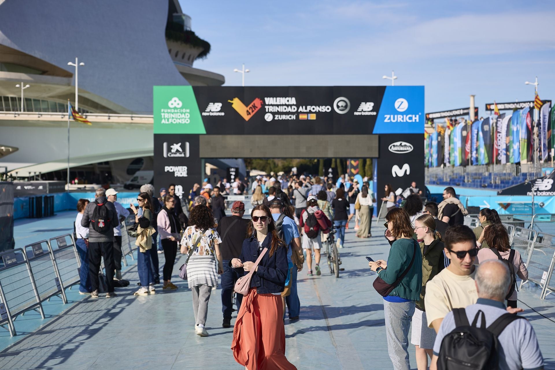 FOTOS | La Ciudad de las Artes y las Ciencias la víspera del Maratón de Valencia 2025