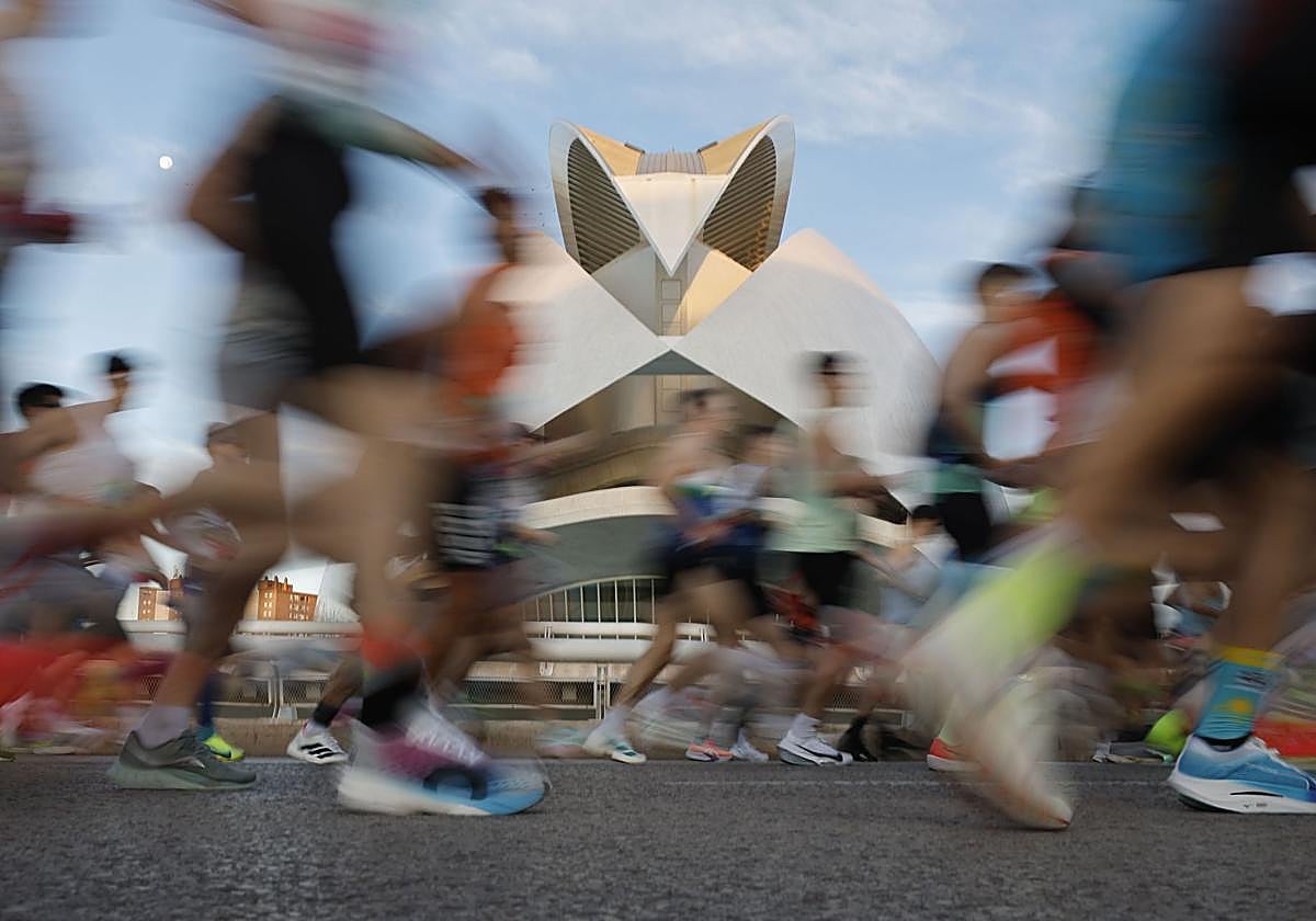 La salida del Maratón de Valencia.