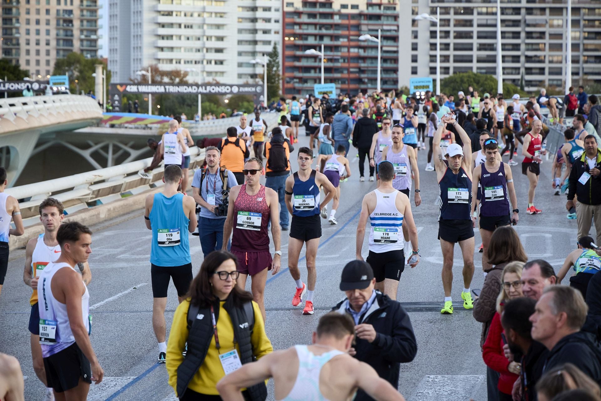 Búscate en el Maratón de Valencia 2025