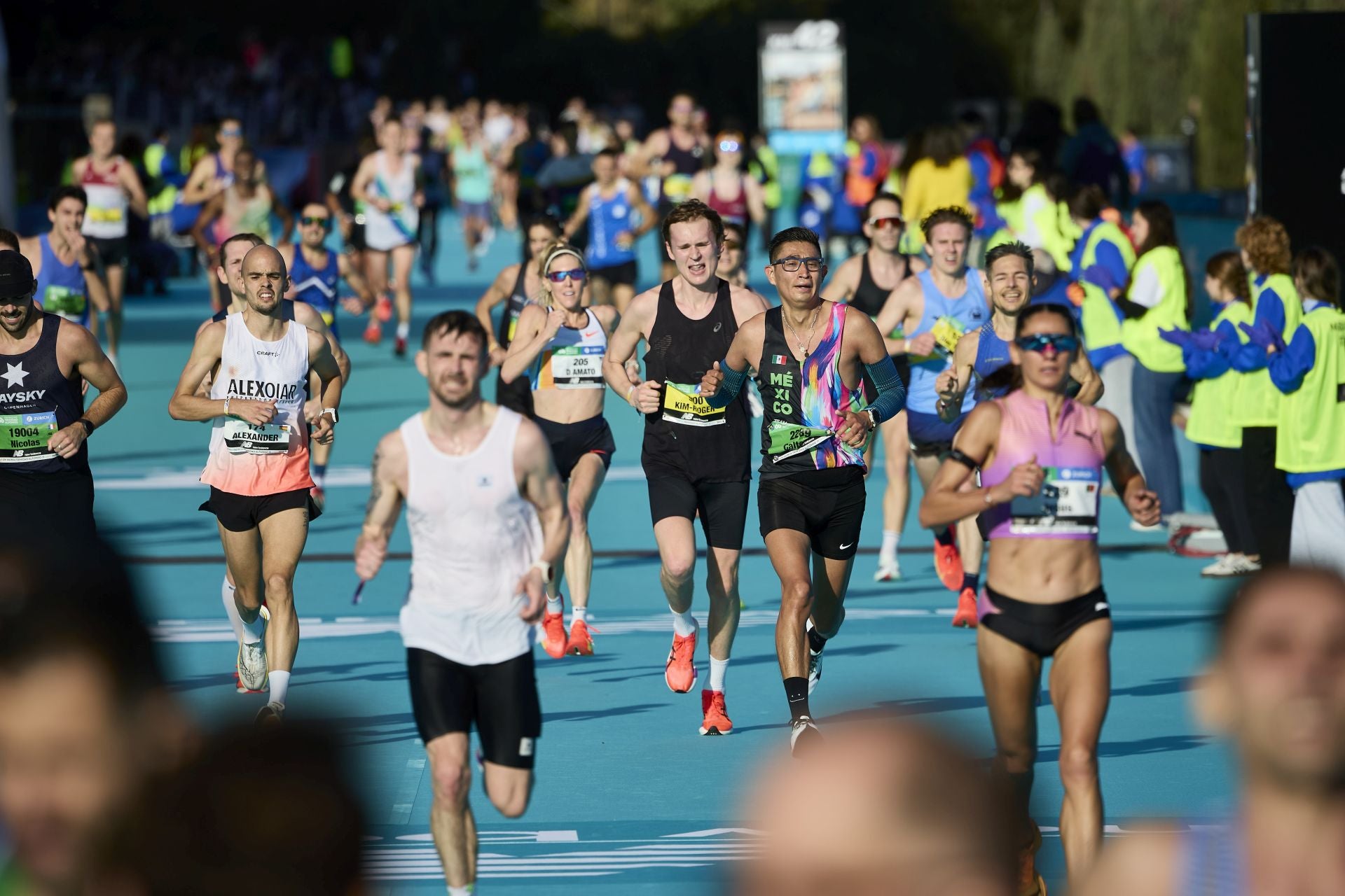Las mejores fotos del Maratón de Valencia 2025