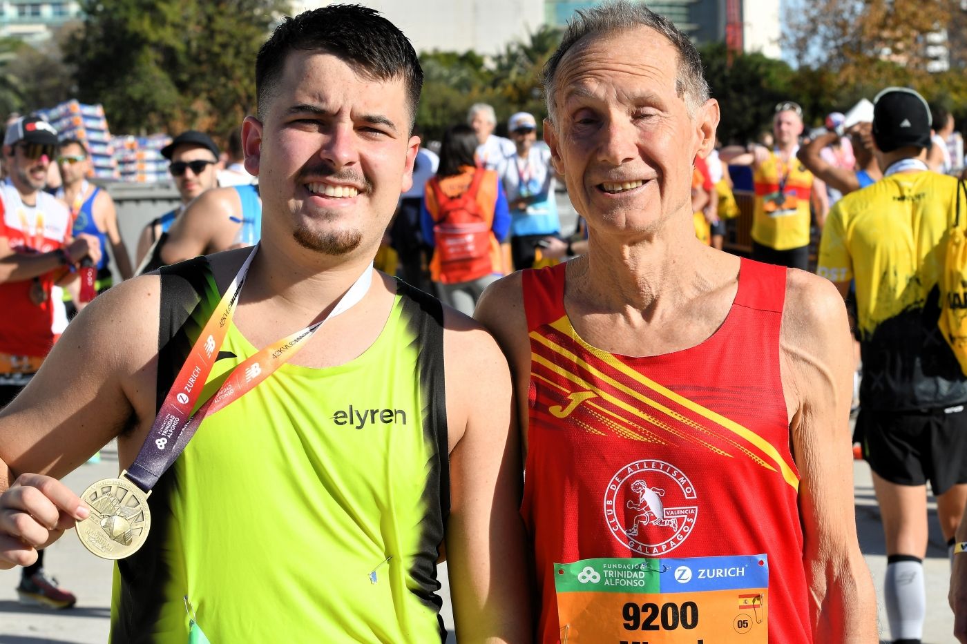 Búscate en el Maratón de Valencia 2025