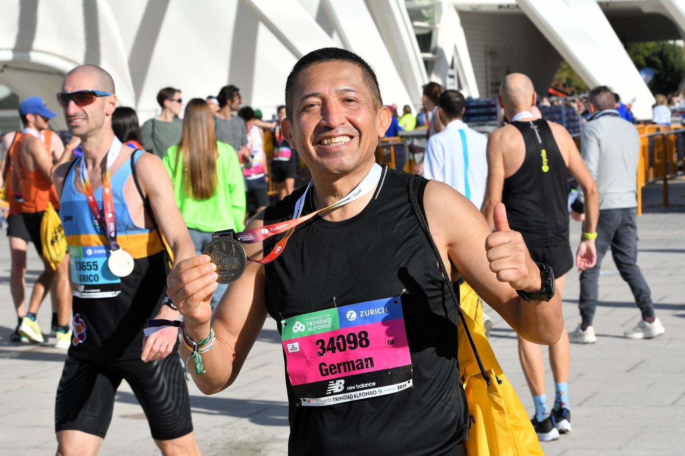 Búscate en el Maratón de Valencia 2025