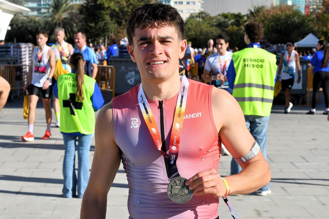 Búscate en el Maratón de Valencia 2025