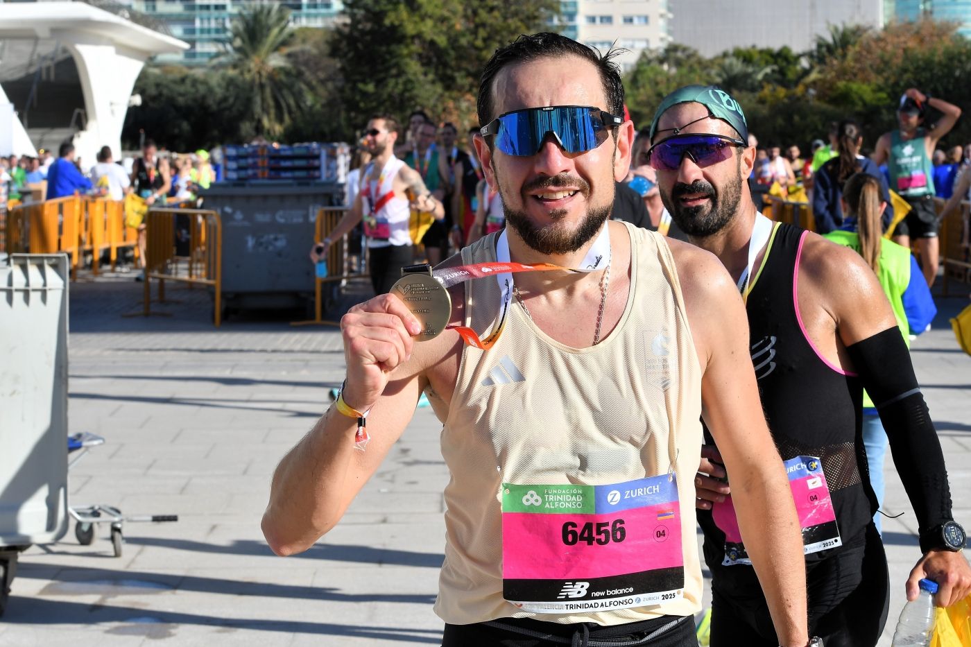 Búscate en el Maratón de Valencia 2025