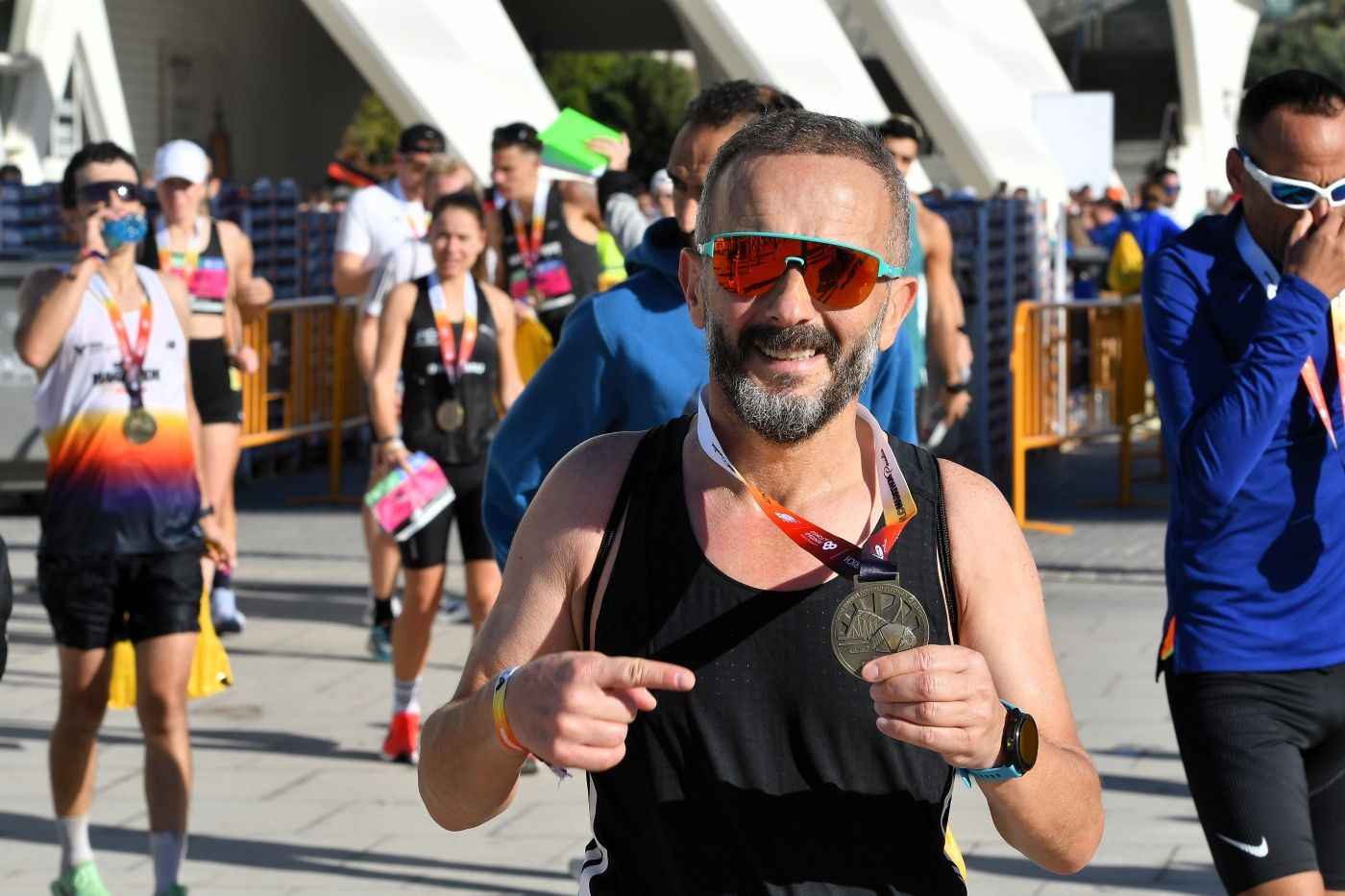 Búscate en el Maratón de Valencia 2025