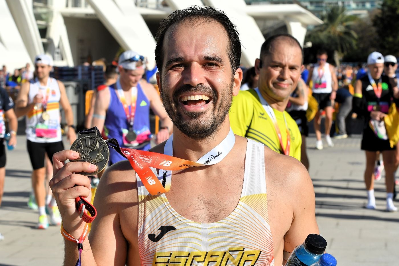 Búscate en el Maratón de Valencia 2025