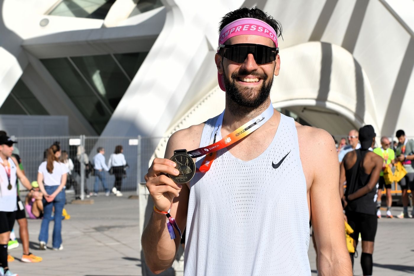 Búscate en el Maratón de Valencia 2025