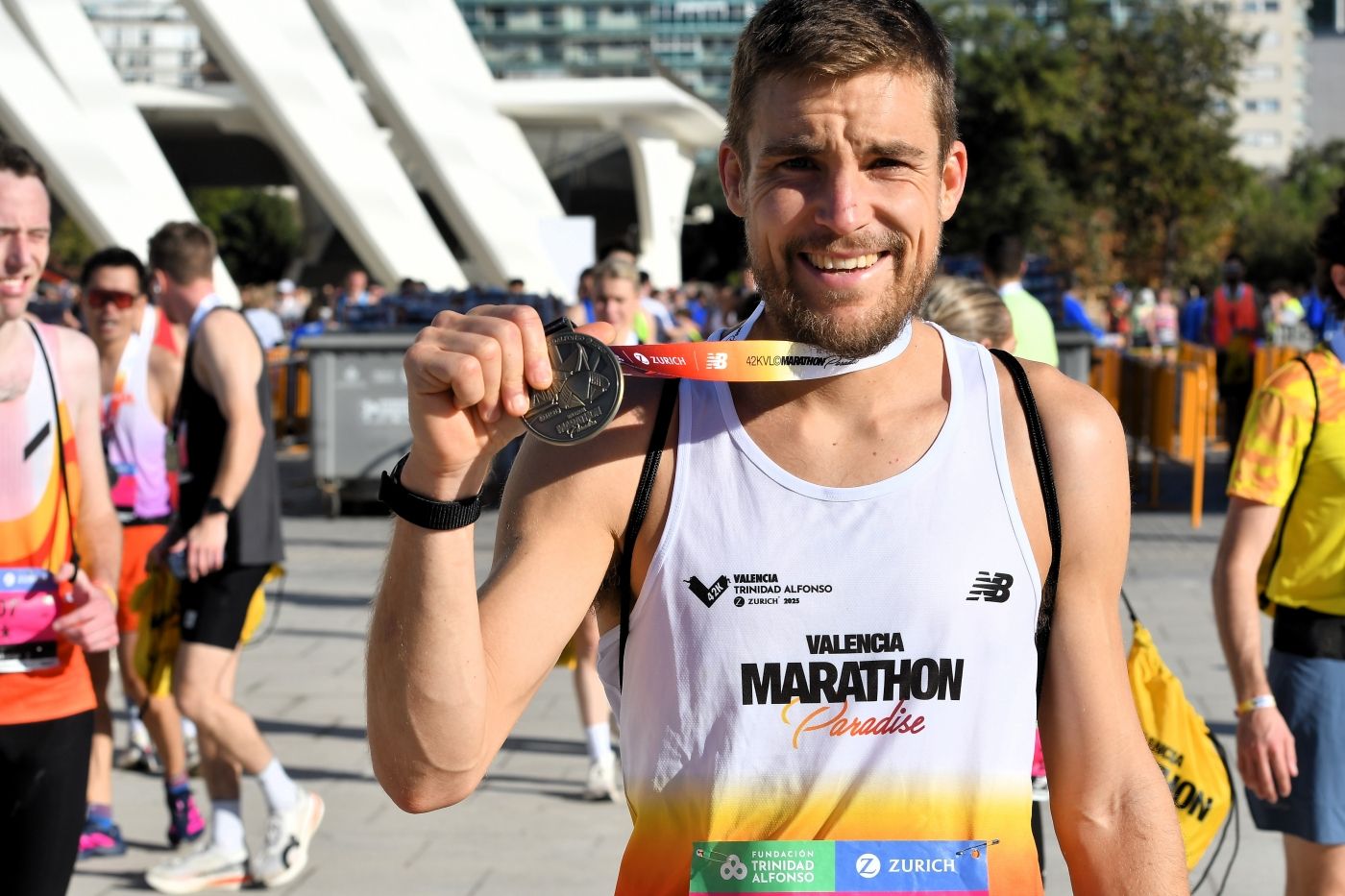 Búscate en el Maratón de Valencia 2025