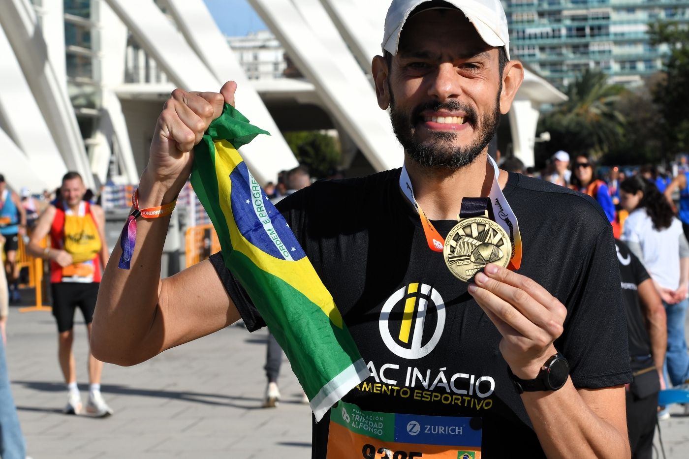 Búscate en el Maratón de Valencia 2025