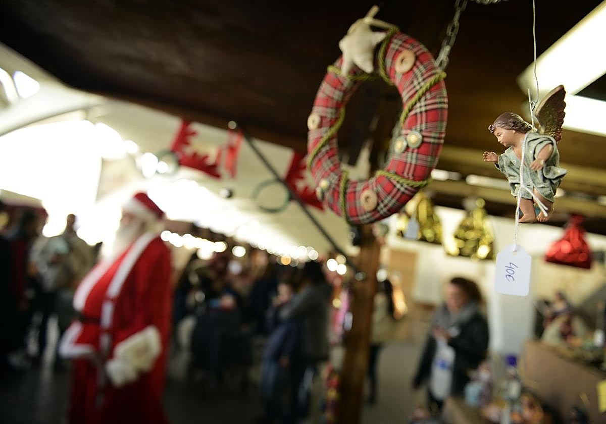 Mercado navideño artesanal.