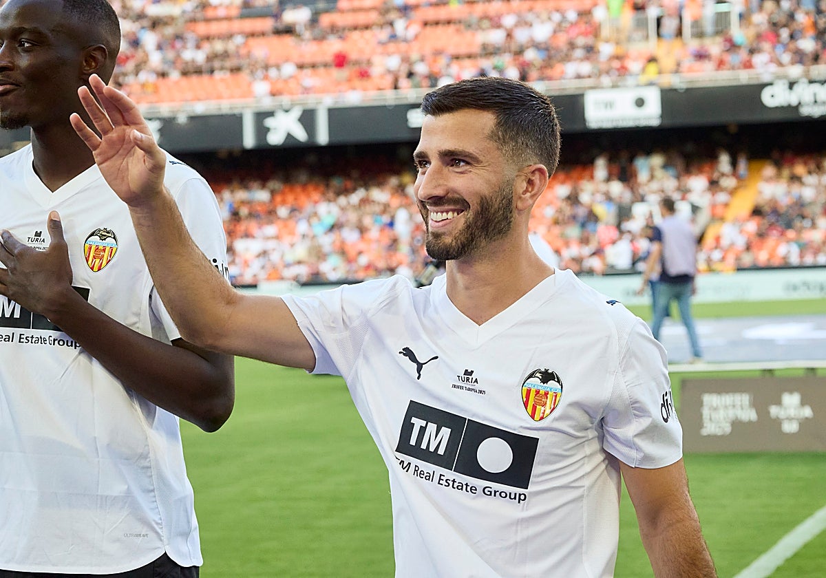 José Luis Gayà en Mestalla.