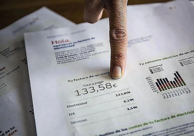 El precio de la luz sube en plena Navidad: las horas más baratas para usar los electrodomésticos