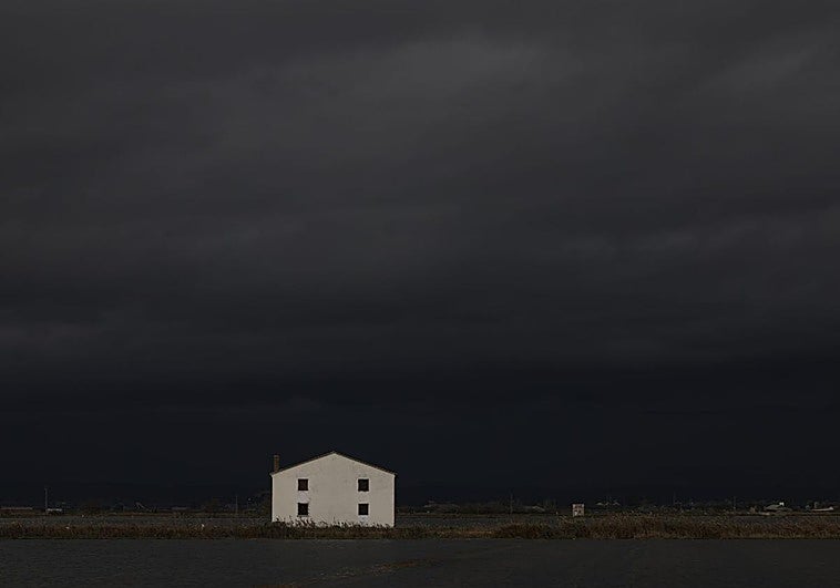 Lluvias en Valencia: se hace de noche en pleno día