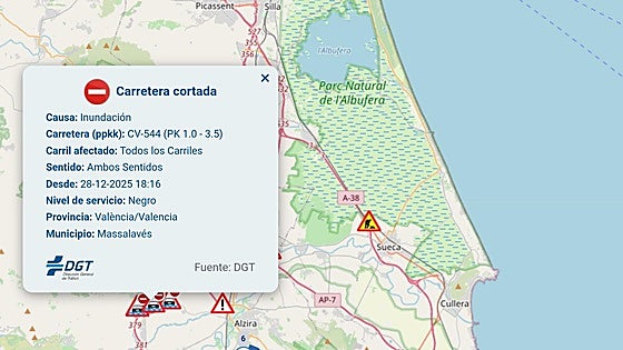 Cuatro carreteras permanecen cortadas en Valencia y Castellón por inundación