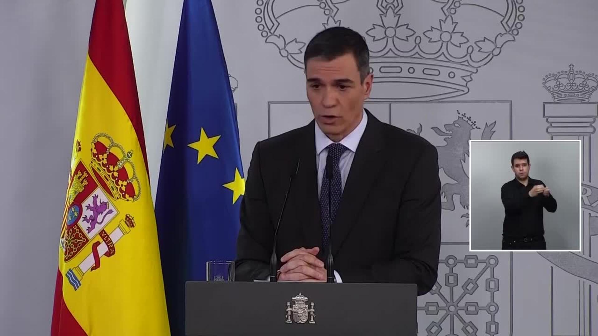 Sánchez traslada su voluntad de sacar los PGE en los "próximos meses"