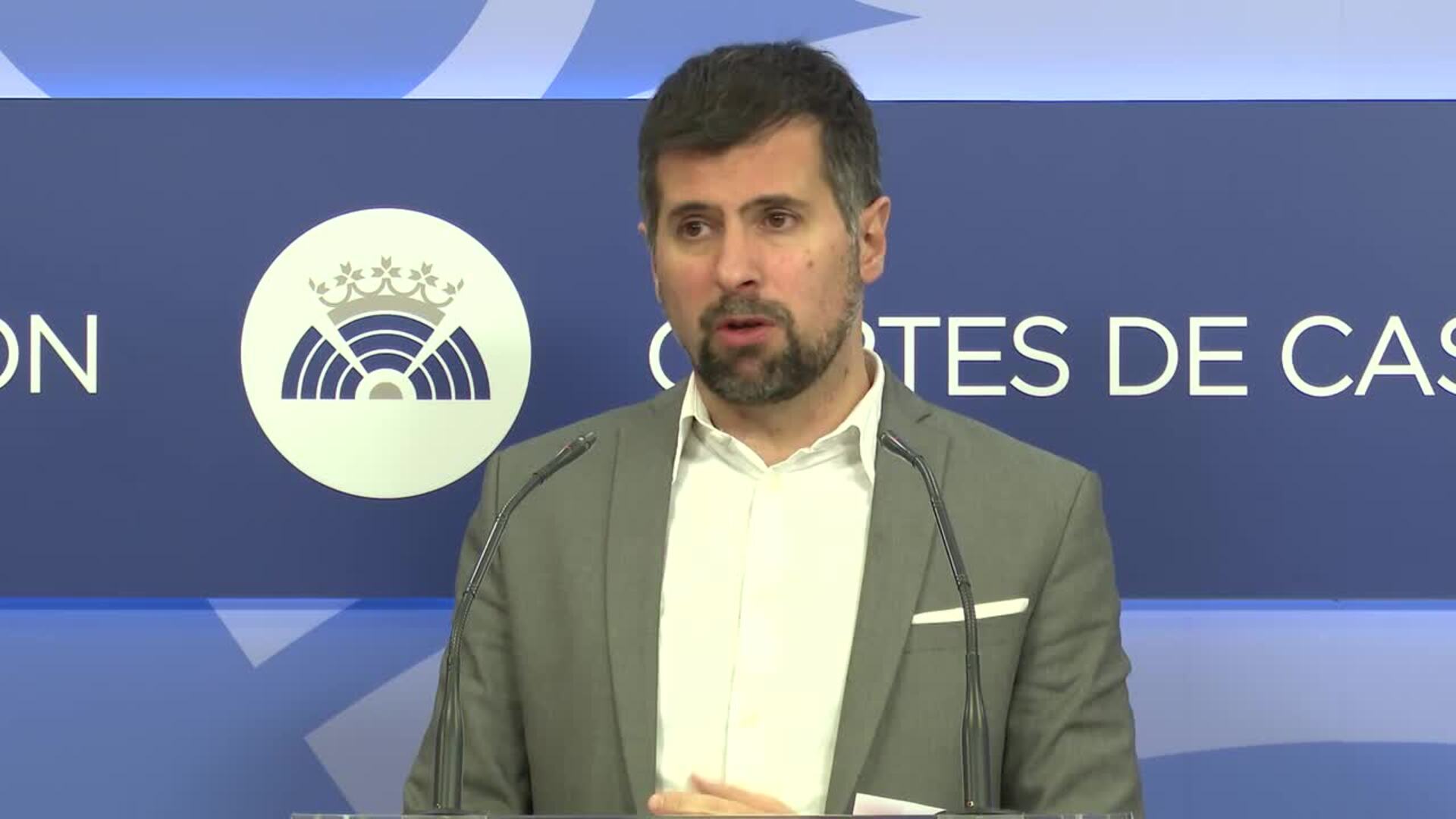 Vox avisa a Mañueco que sin mayoría parlamentaria no puede gobernar y Tudanca pide elecciones