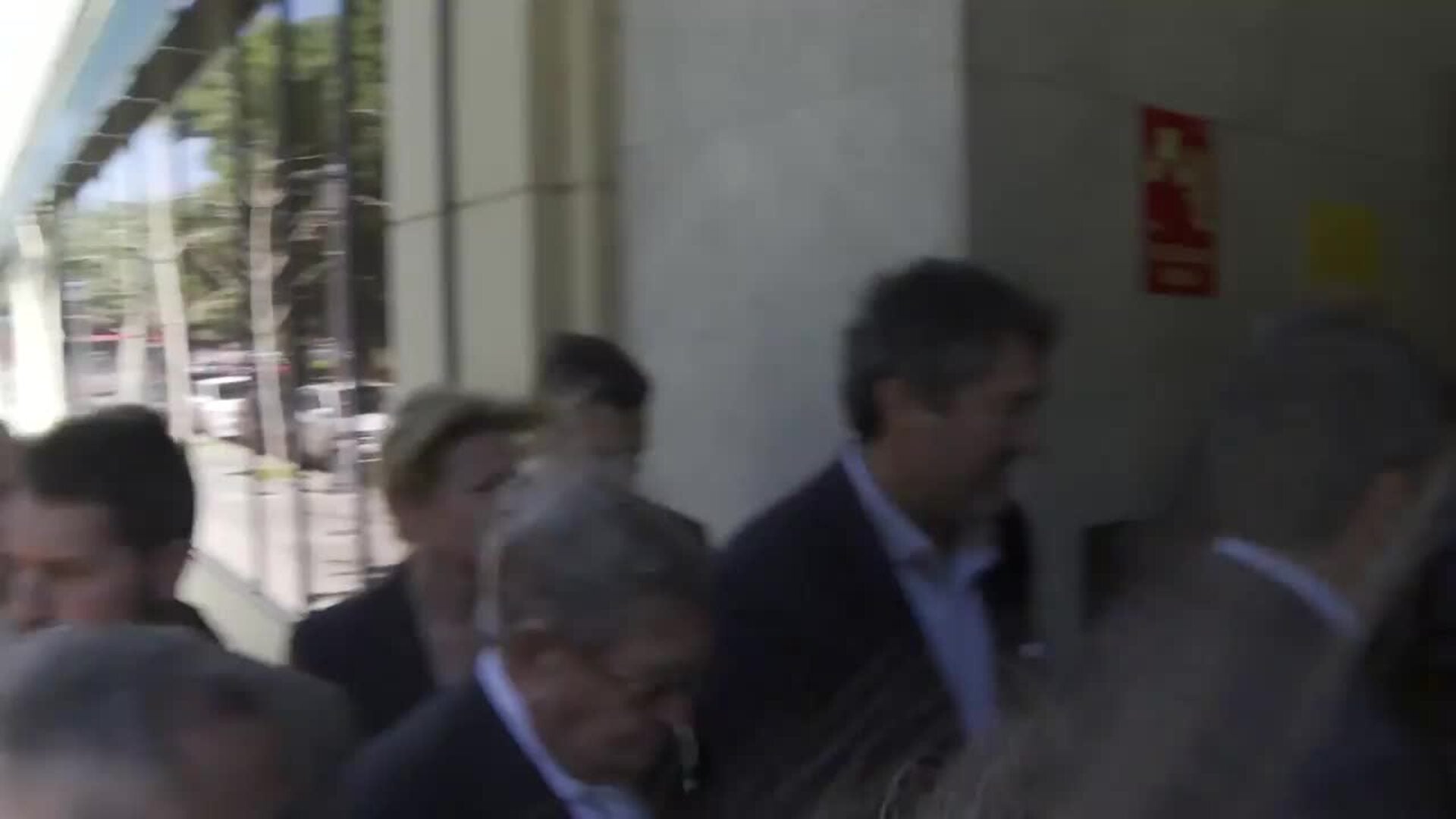 Dos personas increpan a Mazón en Valencia