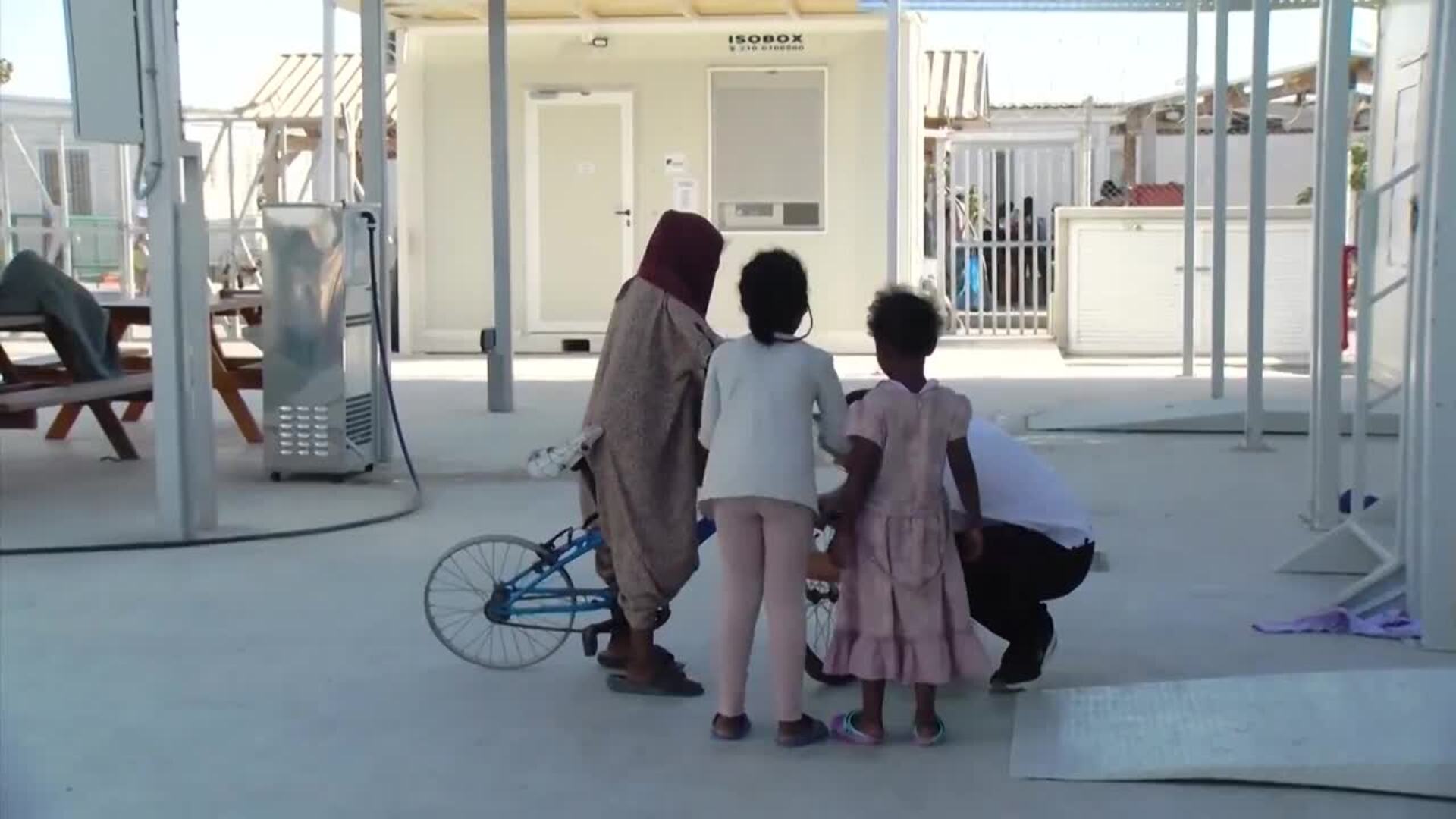 La alcaldesa de Cartagena asegura que el recorte al trasvase pone al campo "ante el abismo"