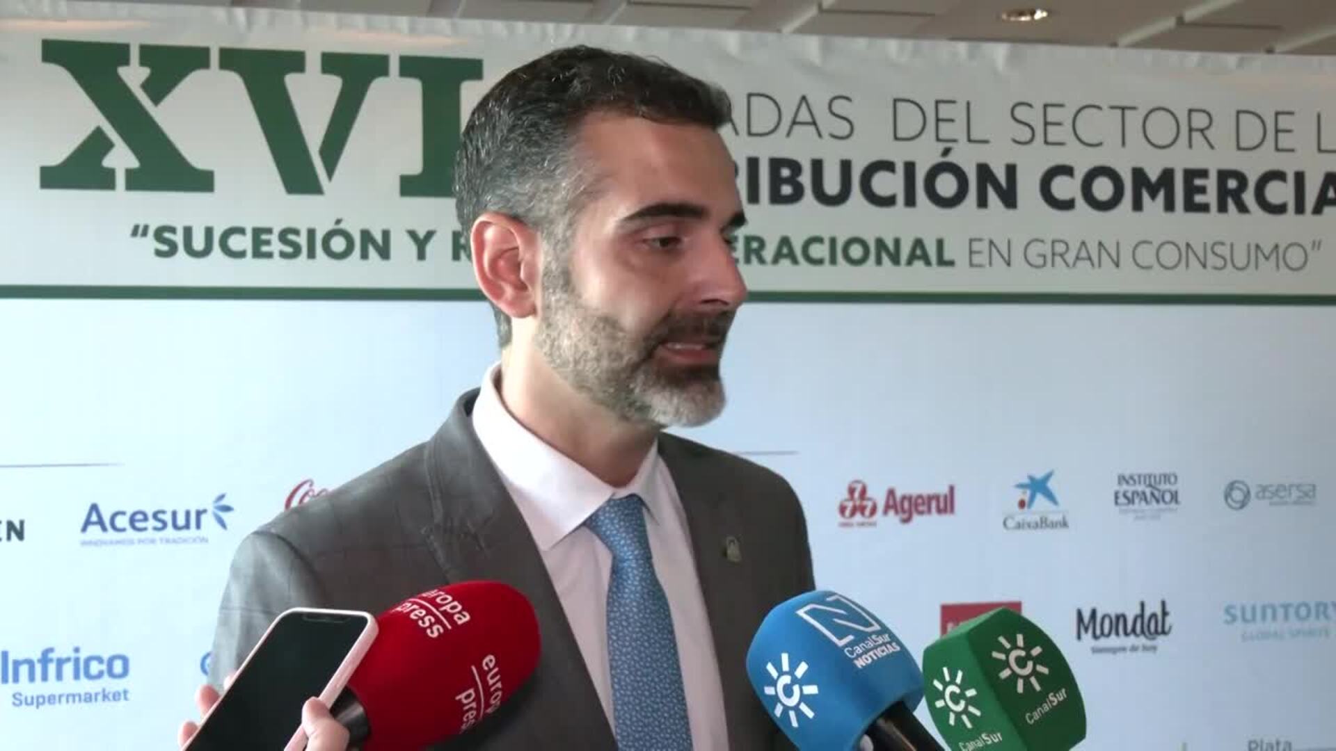 Andalucía definirá un protocolo para blindar cadena de consumo y distribución ante emergencias