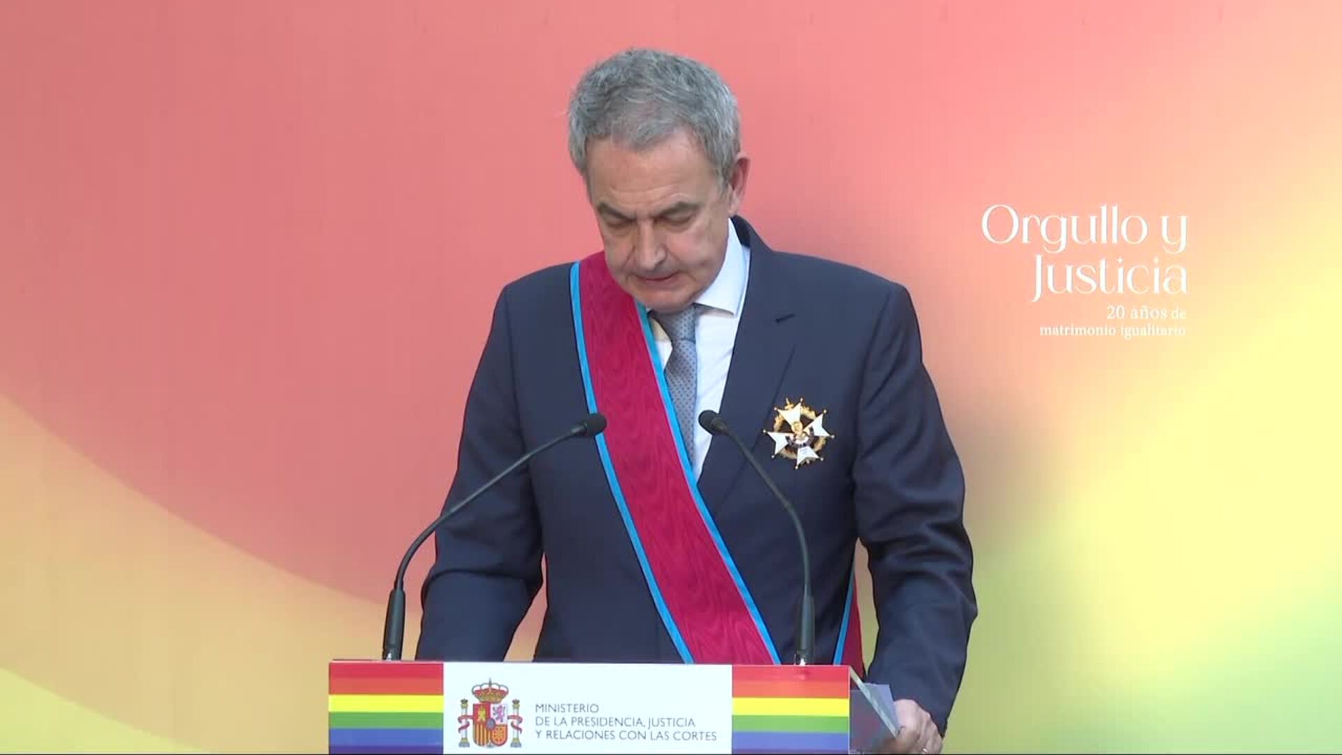 Zapatero: "El matrimonio igualitario fue una impulsado por una minoría, pero benefició a todos"